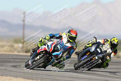 media/Jan-15-2026-Racers Edge (Thu) [[dfebeb70ab]]/2-A Group/Session 3 (Turn 16)/